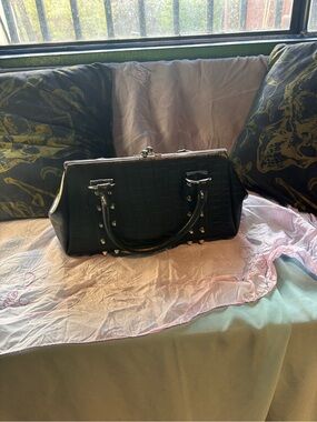 Lux de Ville Black Croc-Embossed Frame-Top Satchel